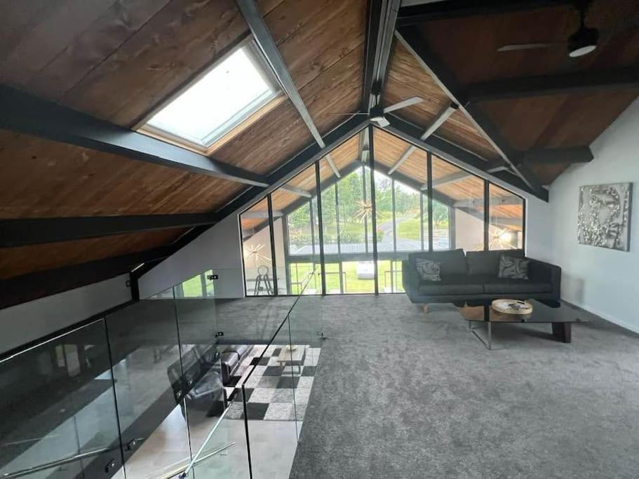 Villa The Clubhouse à Hamilton Extérieur photo